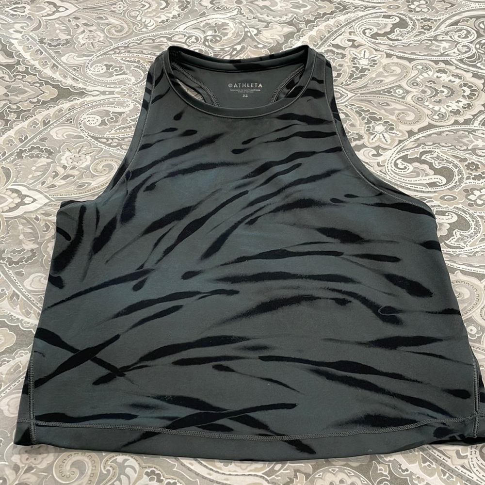 Athleta tank top gray and black size XS EUC